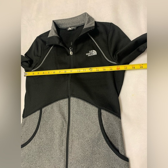 The North Face Women's Athletic Jacket Full Zip Black Gray Size S - Picture 8 of 10
